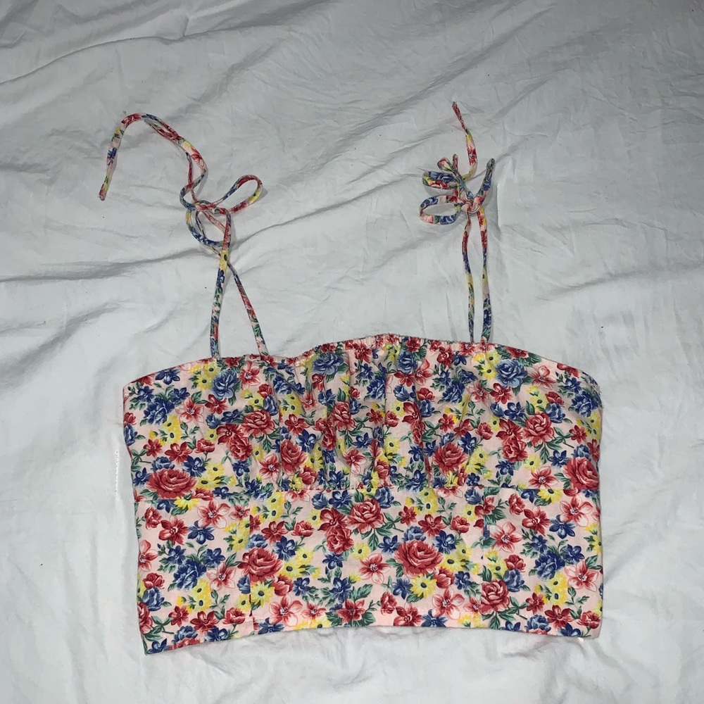 Floral Cropped Tank With Tied Straps